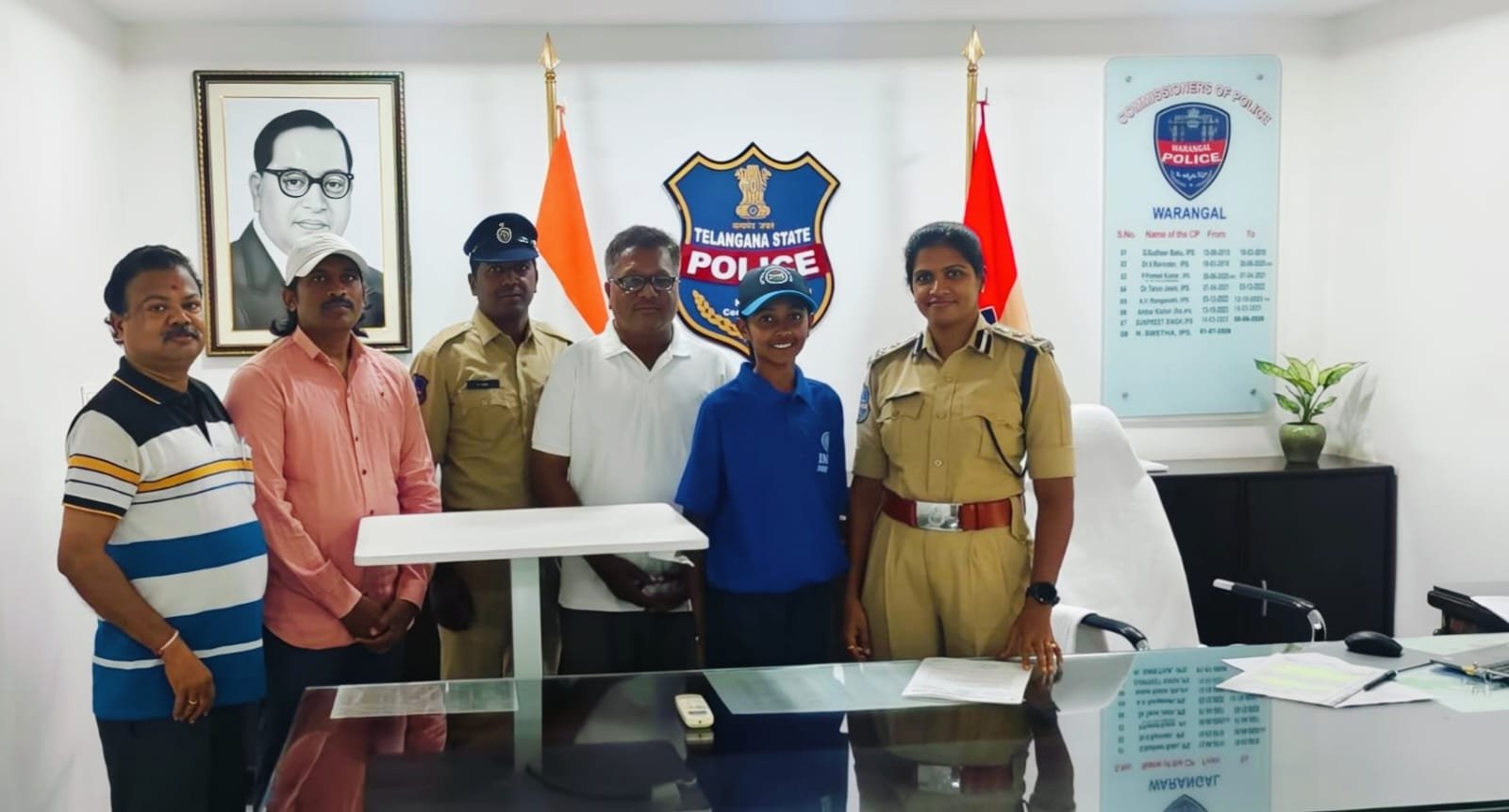 చైనాలో జరిగే అంతర్జాతీయ సాఫ్ట్‌బాల్ టోర్నీకి హనుమకొండ బాలిక ఎంపిక