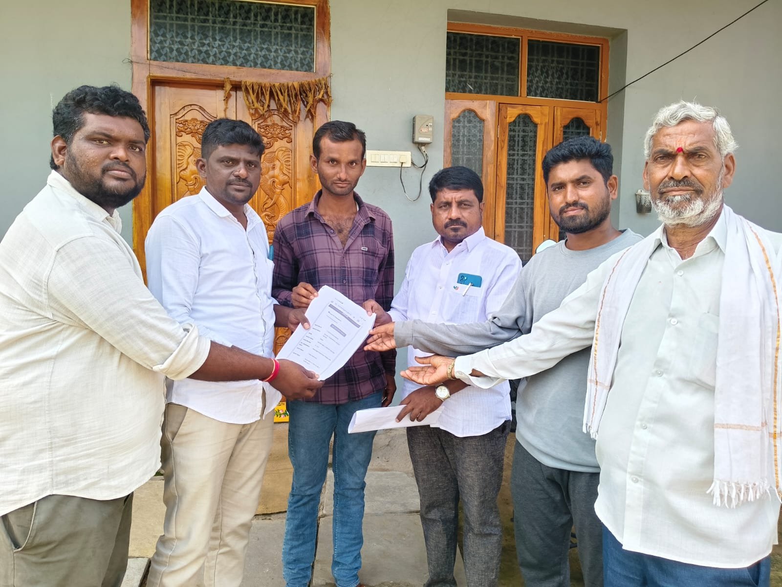 పట్టభద్రుల ఎన్నికలలో అర్హులైన ప్రతి ఒక్కరూ ఓటరుగా నమోదు చేసుకోవాలి